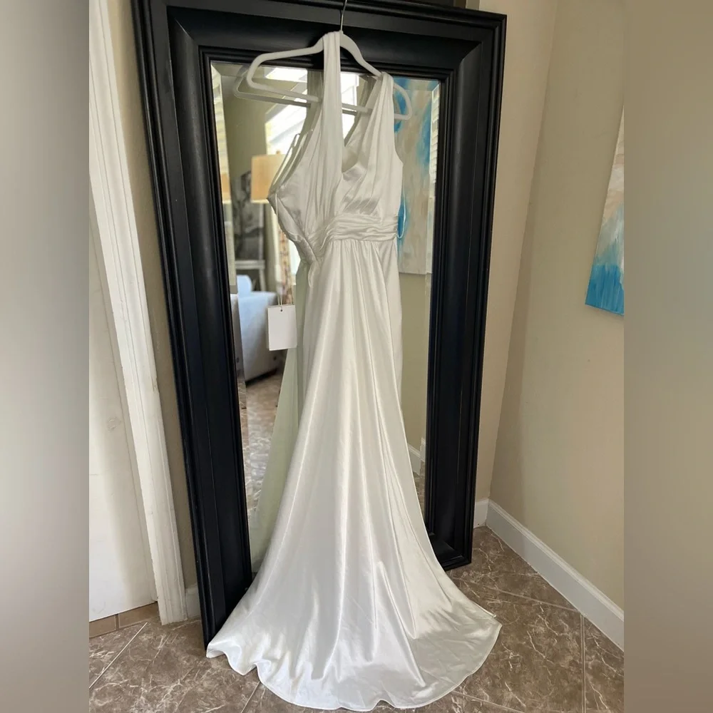 NWT Mac Duggal White One Shoulder‎ Cutout Charmeuse Gown Size 4